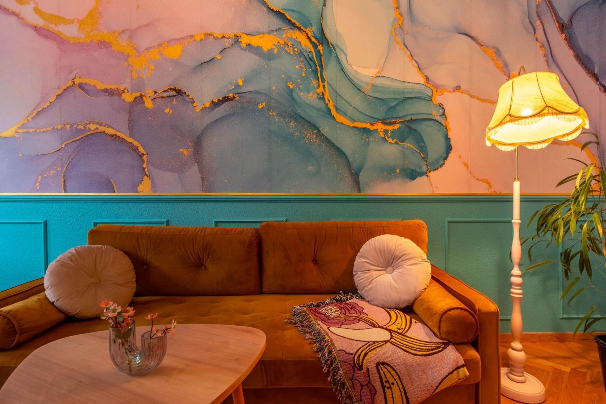Colorful, Working Place, Netflix, Sight Seeing Λειψία Εξωτερικό φωτογραφία